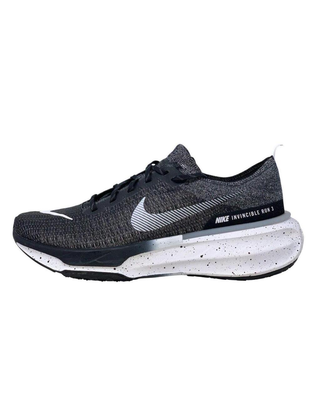 Nike Invincible Run 3 Running Shoes - Black and White